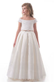 2024 A Line Off The Shoulder Flower Girl Dresses Satin With Applique P519JNZM