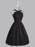 Vintage A-line Straps Knee-Length Chiffon Sash Backless Black Party Homecoming Dresses