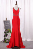 2024 Mermaid V Neck Spandex Prom Dresses With Beads And Slit PEXYS4SR