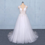 Flowy A-line Long V-neck Lace Tulle Beach Wedding Dresses Bridal Gowns