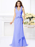 Trumpet/Mermaid V-neck Hand-Made Flower Sleeveless Long Chiffon Bridesmaid Dresses TPP0005122