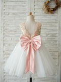 A-Line/Princess Sequin Tulle Scoop Sleeveless Knee-Length Flower Girl Dresses TPP0007586