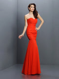 Trumpet/Mermaid Sweetheart Pleats Sleeveless Long Chiffon Bridesmaid Dresses TPP0005371