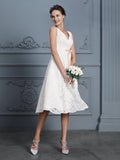 A-Line/Princess V-neck Sleeveless Knee-Length Lace Bowknot Wedding Dresses TPP0006531